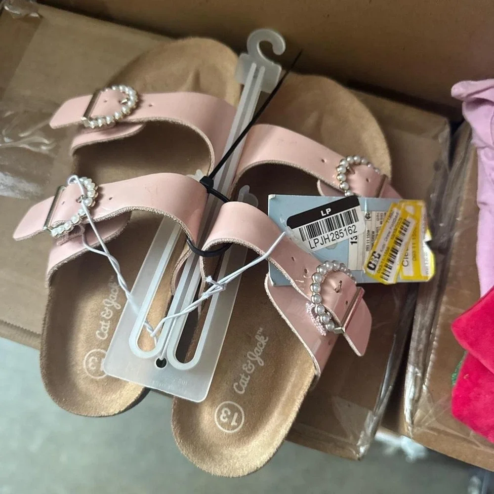 Cat & Jack Girls Blush Pink Pearl Buckle Slide Sandals Size 13